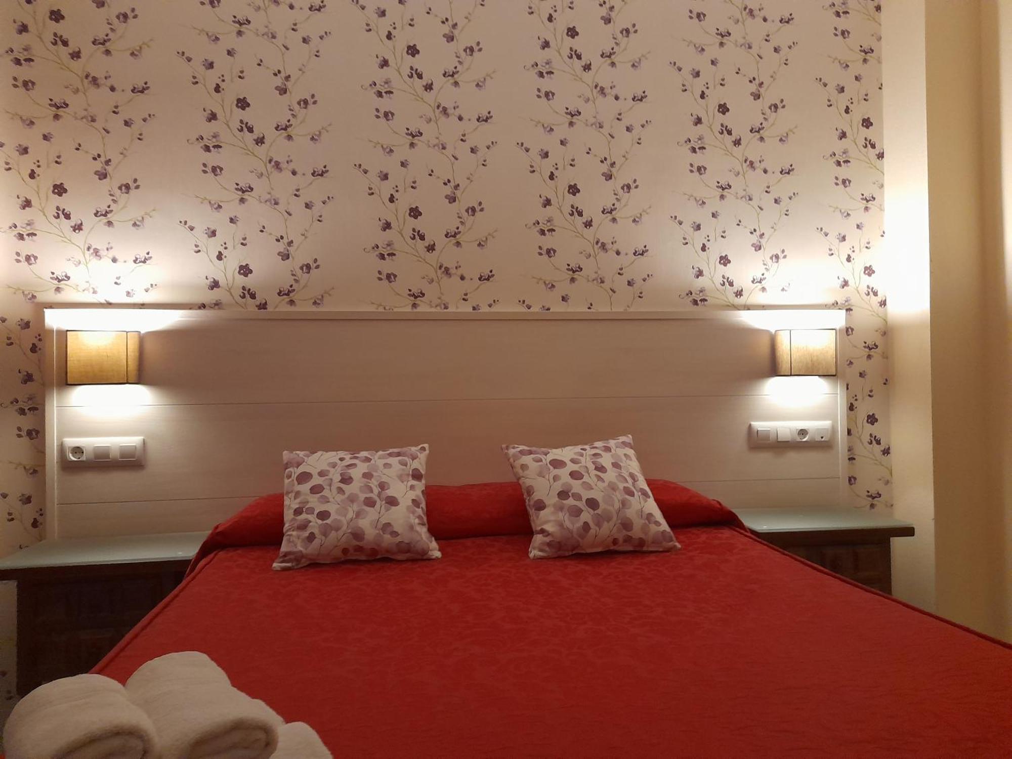 Hostal San Roque Guadalajara Dış mekan fotoğraf