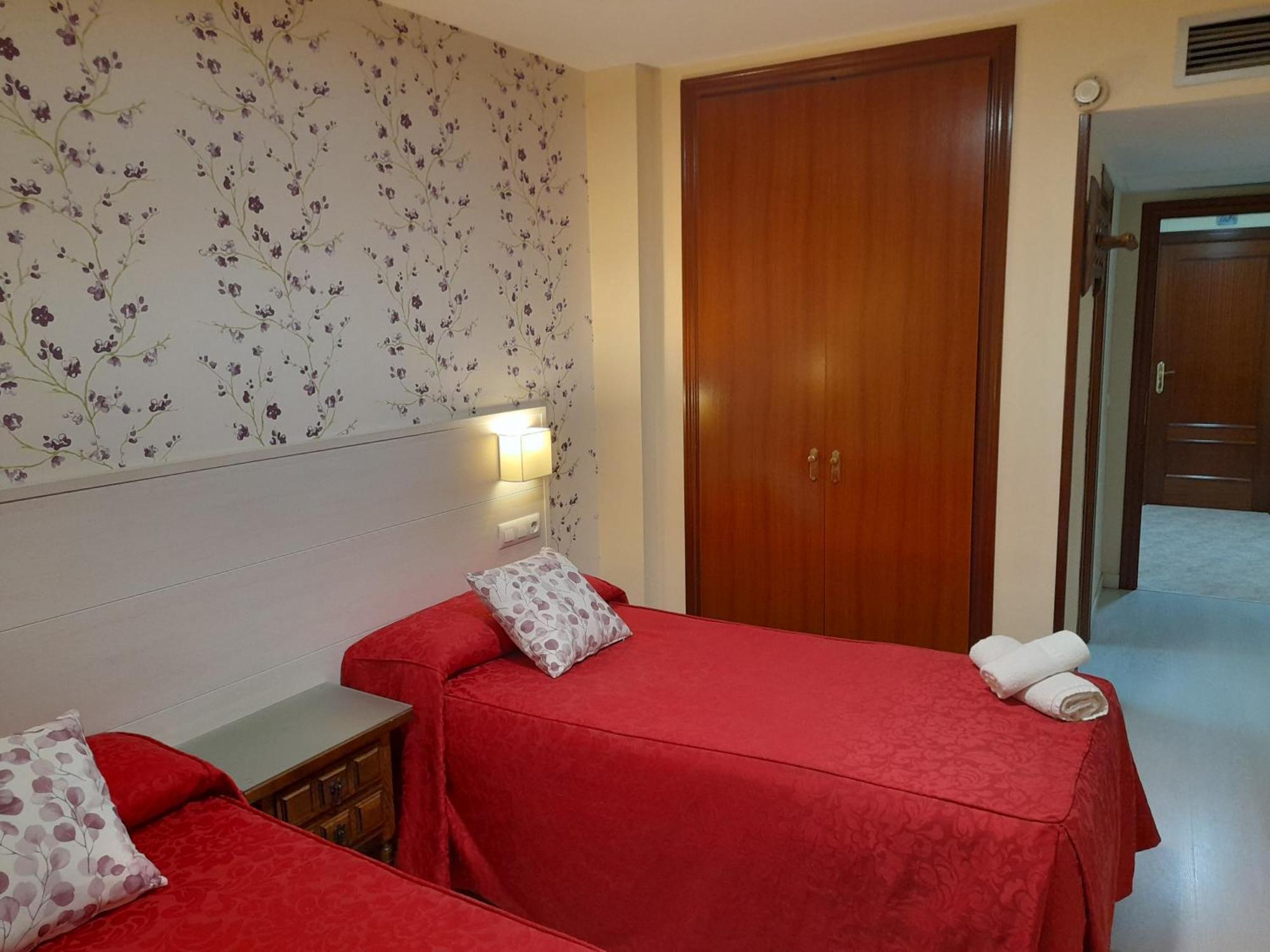 Hostal San Roque Guadalajara Dış mekan fotoğraf