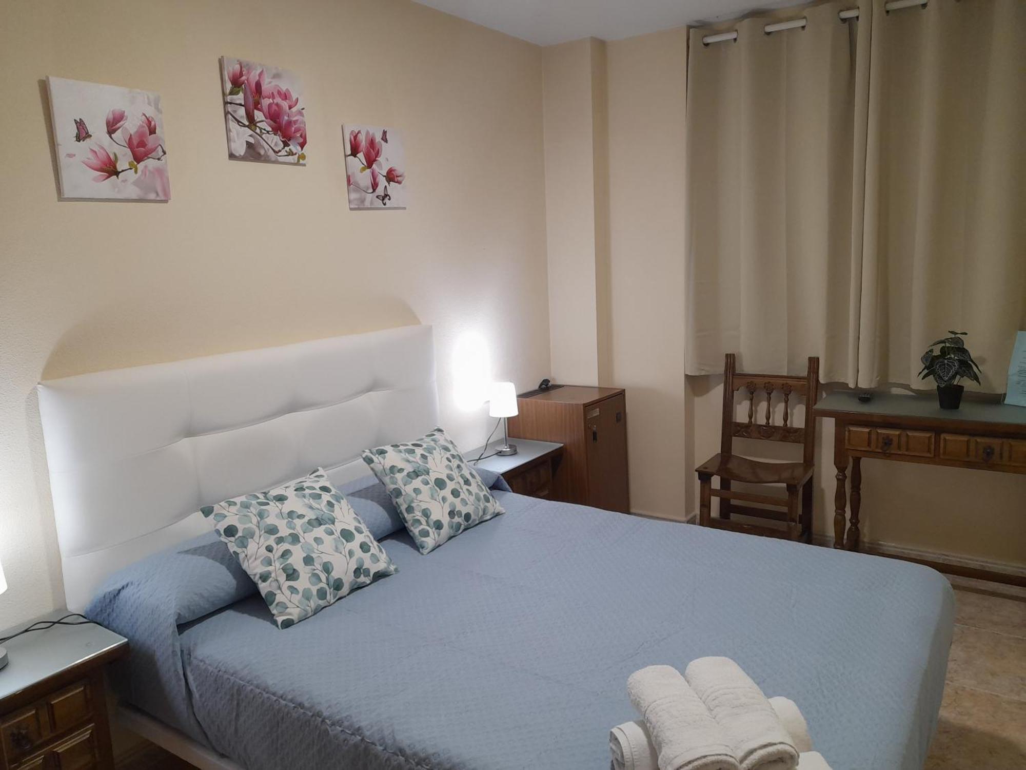 Hostal San Roque Guadalajara Dış mekan fotoğraf